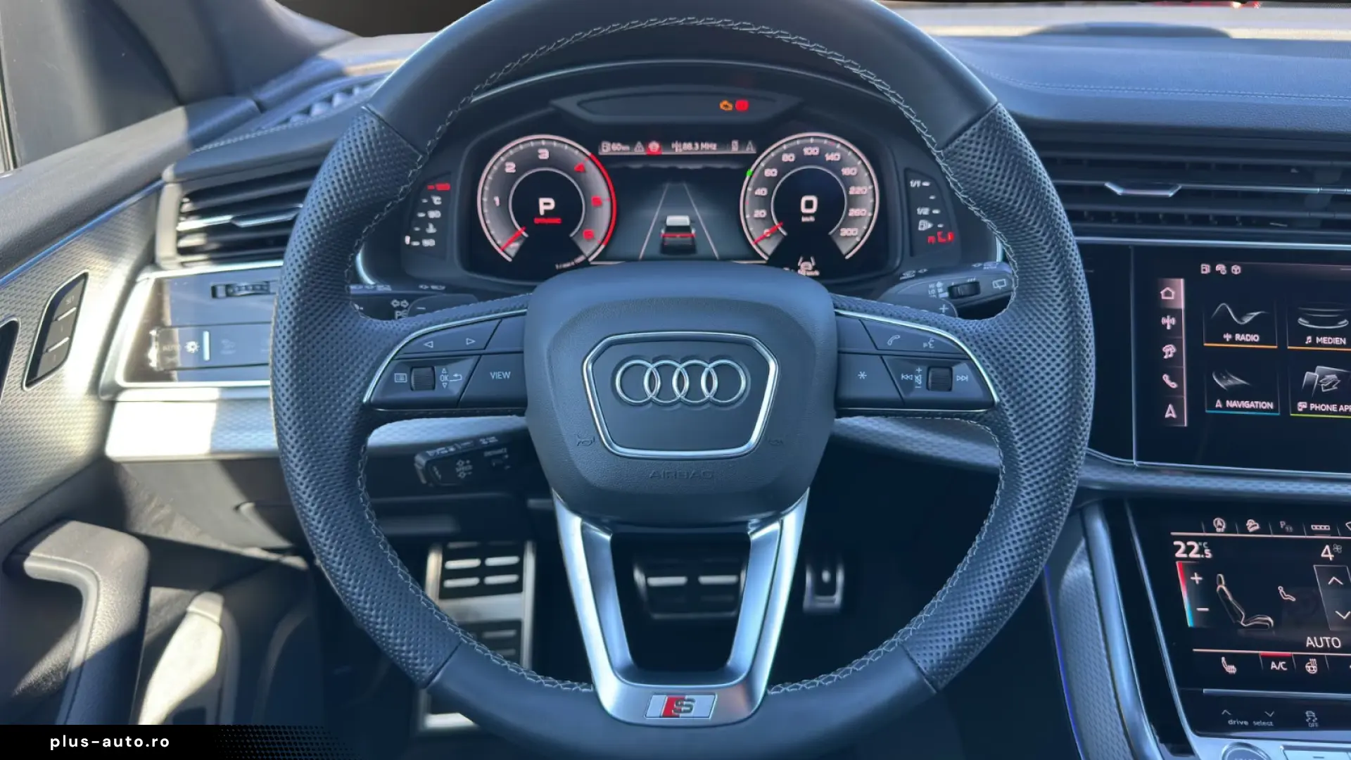 AUDI Q8 2025 — imagine 13