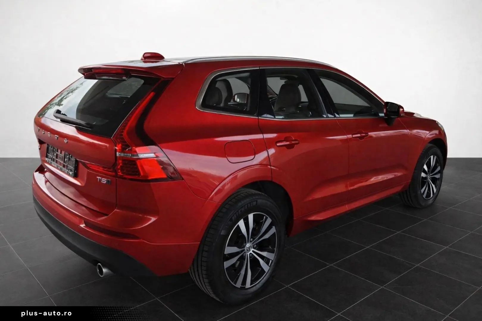 VOLVO XC60  B5 AWD 4x4 Momentum Pro Geartronic