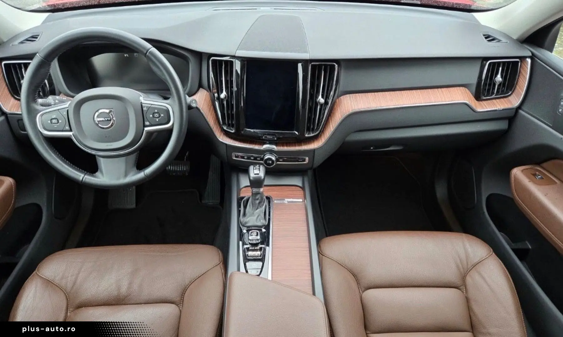 VOLVO XC60  B5 AWD 4x4 Momentum Pro Geartronic