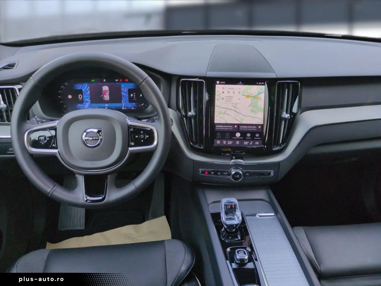 VOLVO XC60 B5 (Benzin) Plus Black Edition AWD - RFK