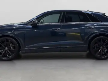 Audi Q8 50 TDI quattro S line Black B&O AHK