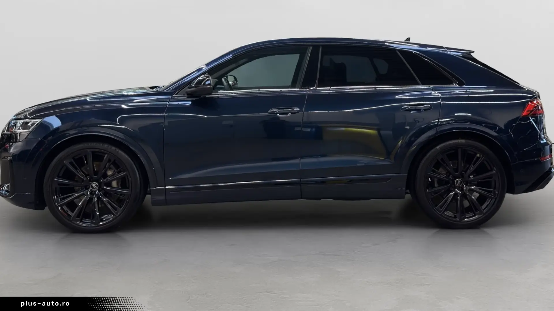 AUDI Q8 2025 — imagine 3