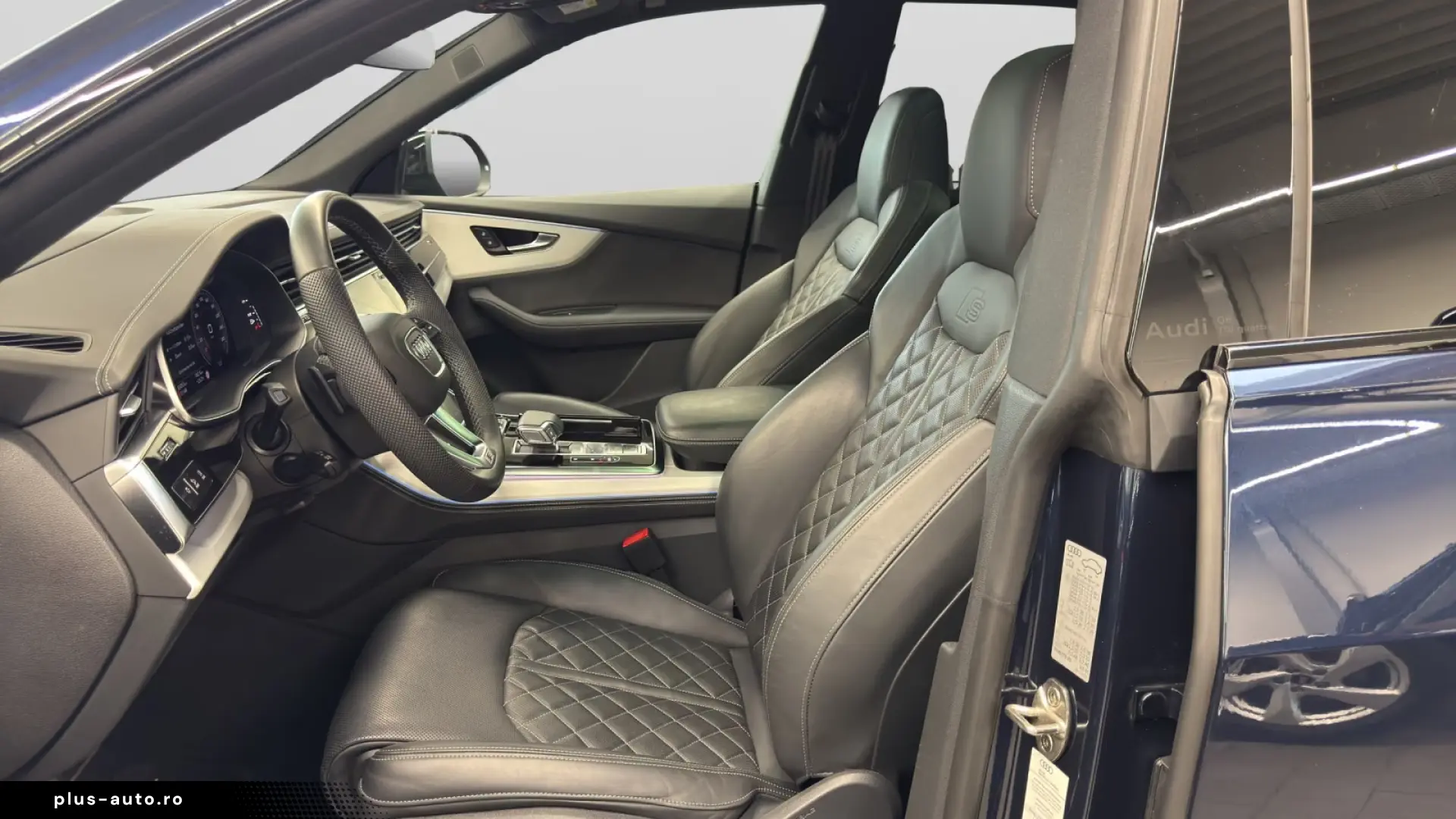AUDI Q8 2025 — imagine 7