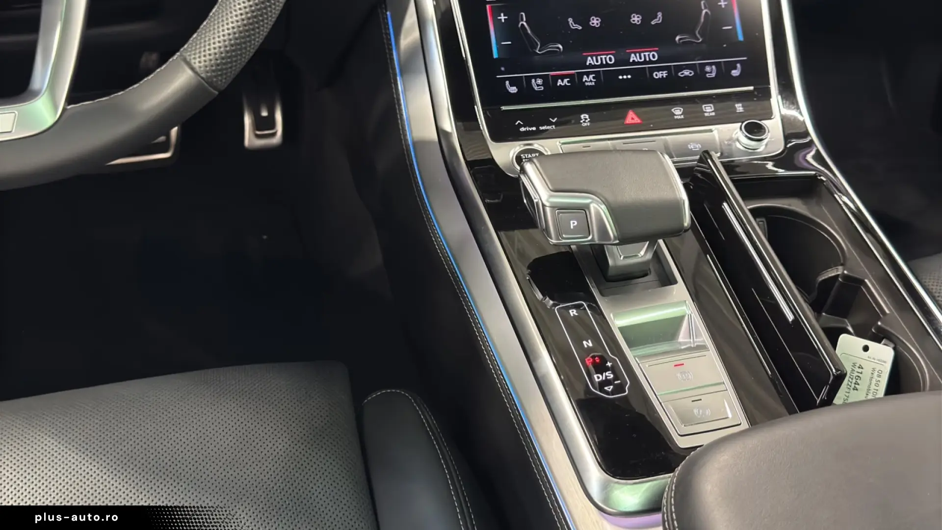 AUDI Q8 2025 — imagine 8