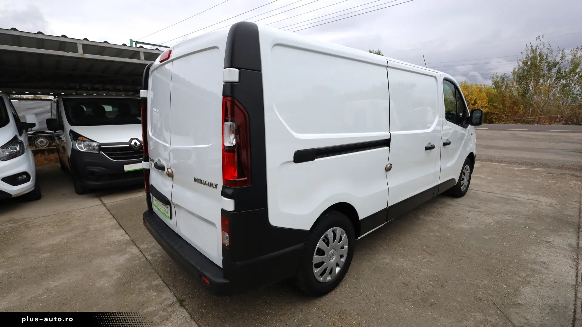 Renault Trafic L2H1 2.0D 145CP