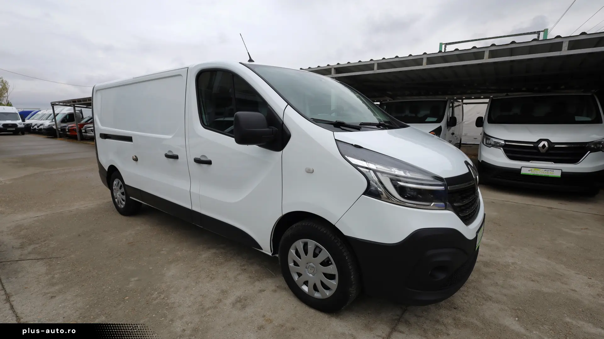 Renault Trafic L2H1 2.0D 145CP