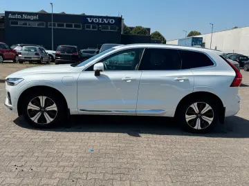 VOLVO XC60 T6 AWD Inscription PANO AHK LED PILOT ASSI