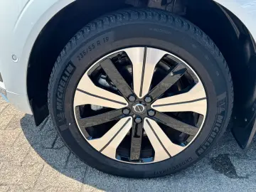 VOLVO XC60 T6 AWD Inscription PANO AHK LED PILOT ASSI