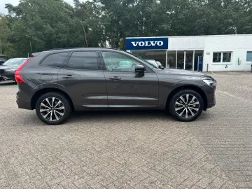 VOLVO XC60 B4 Plus Dark 2WD