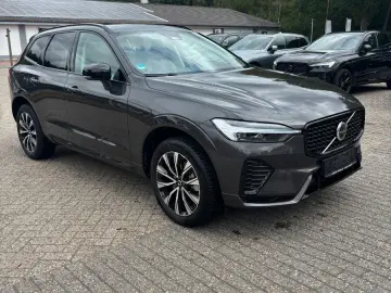 VOLVO XC60 B4 Plus Dark 2WD
