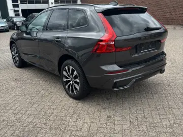 VOLVO XC60 B4 Plus Dark 2WD