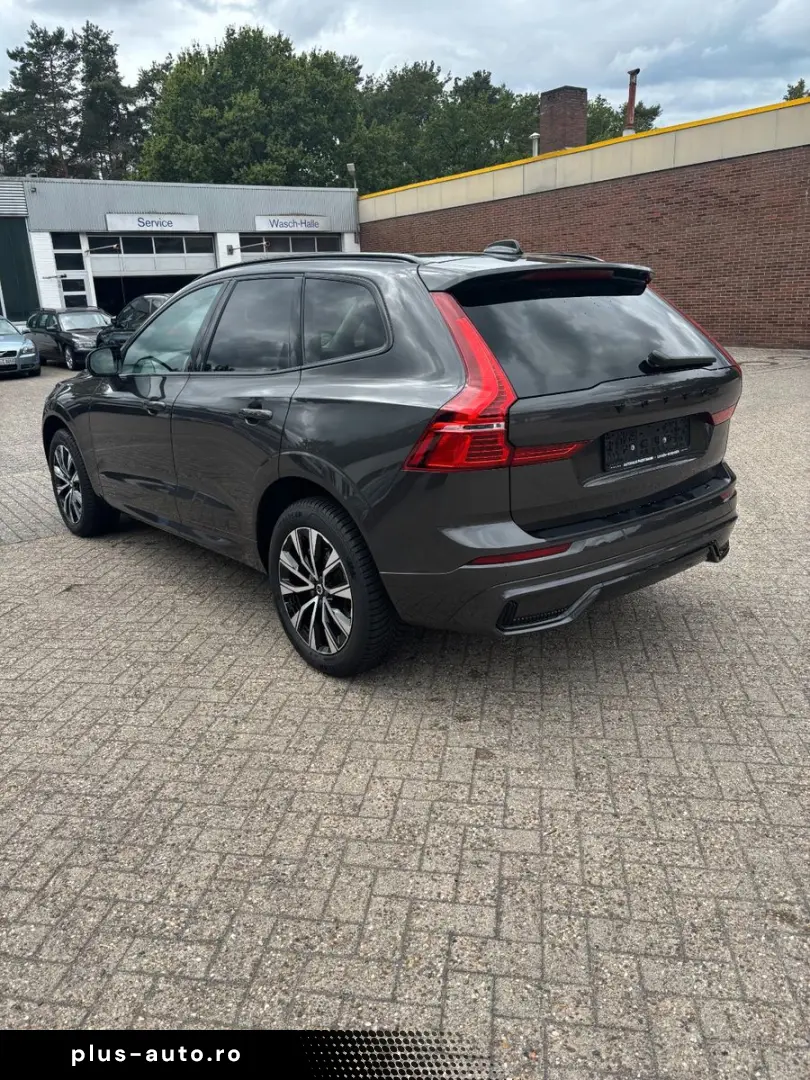 VOLVO XC60 B4 Plus Dark 2WD