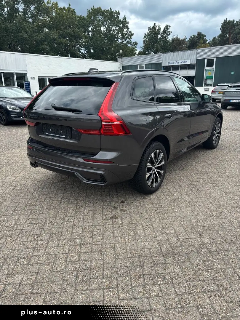 VOLVO XC60 B4 Plus Dark 2WD