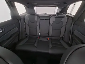 VOLVO XC60 B5 Ultra Dark AWD