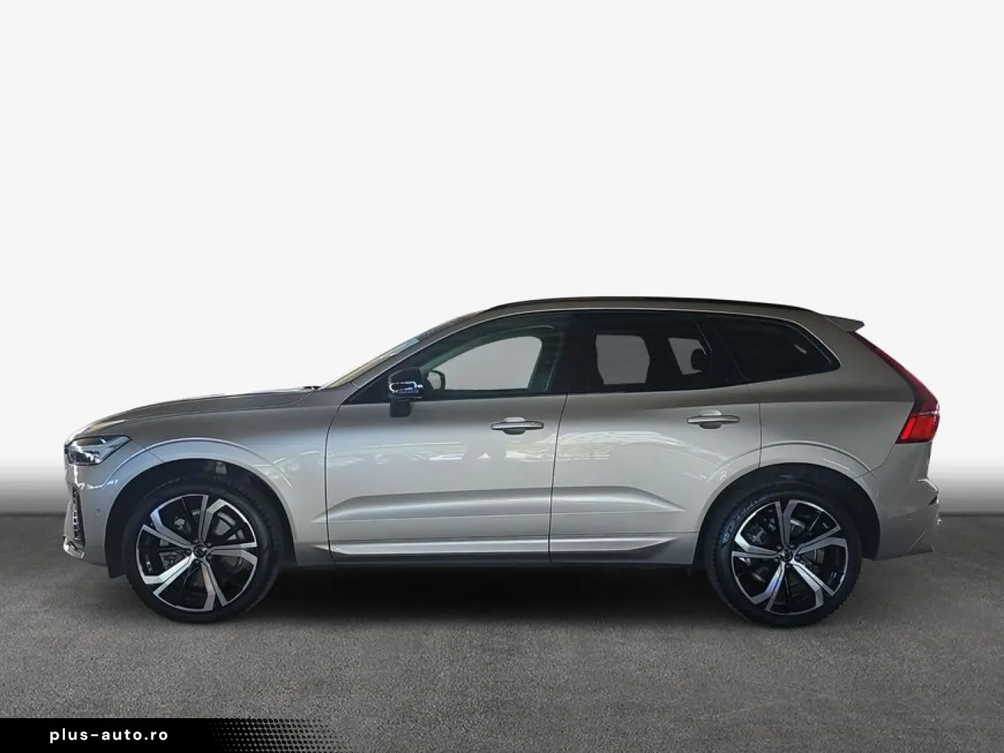 VOLVO XC60 B5 B AWD Plus Dark