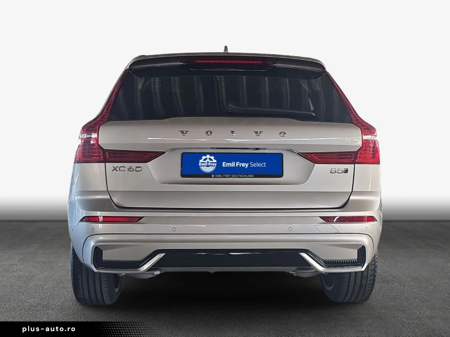 VOLVO XC60 B5 B AWD Plus Dark