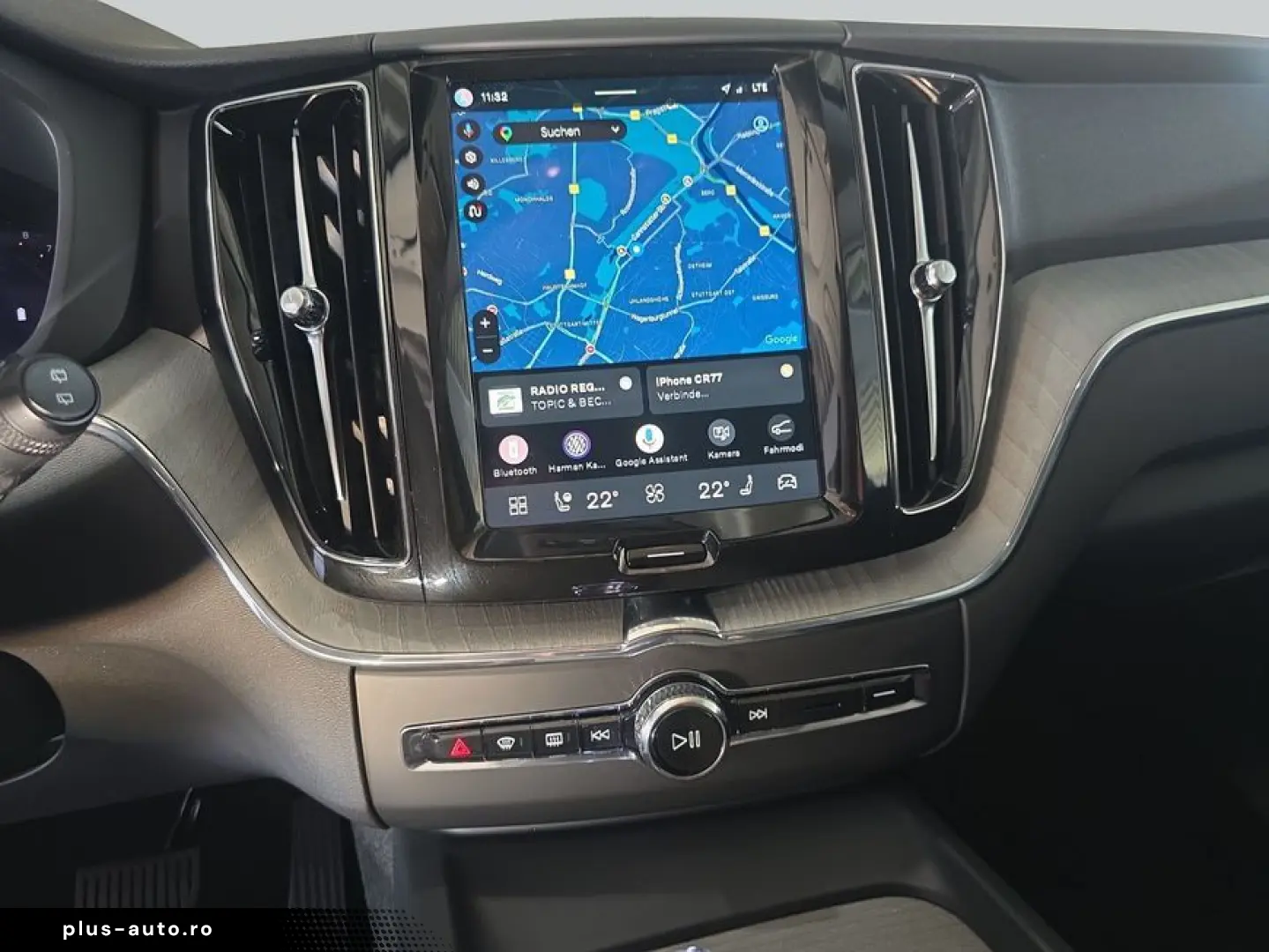 VOLVO XC60 B5 B AWD Plus Dark