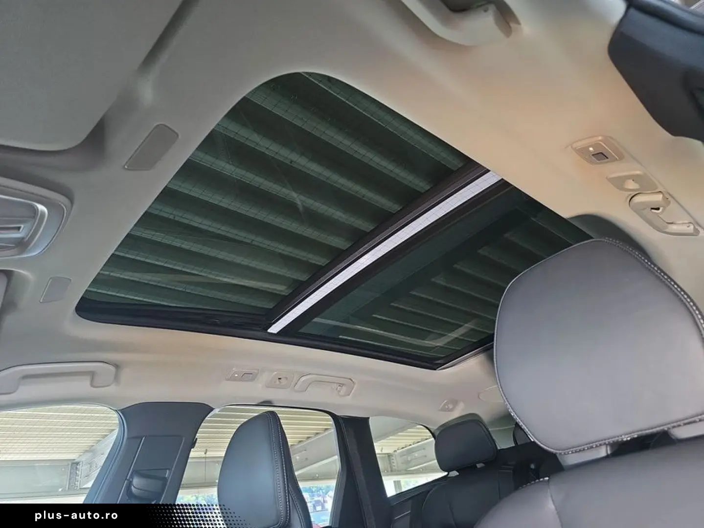 VOLVO XC60 B5 B AWD Plus Dark
