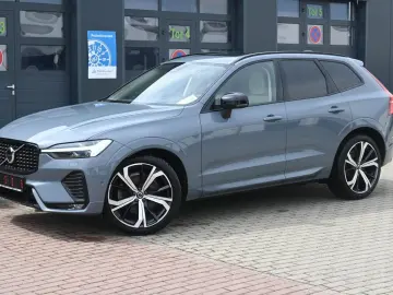 VOLVO XC60 B5D AWD Ultimate Dark LED PANO STHZ H&K 360