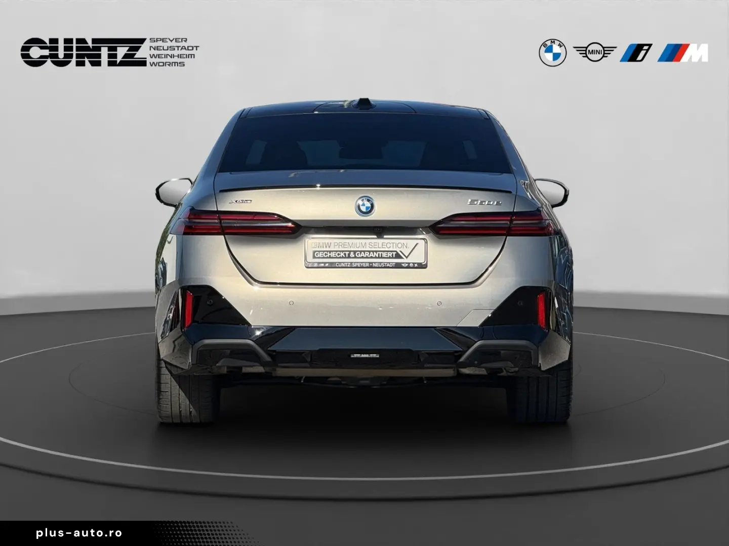 BMW 550e xDrive M Paket Pro Panorma B&W HiFi 360  Ka