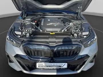 BMW 550e xDrive M Paket Pro Panorma B&W HiFi 360  Ka