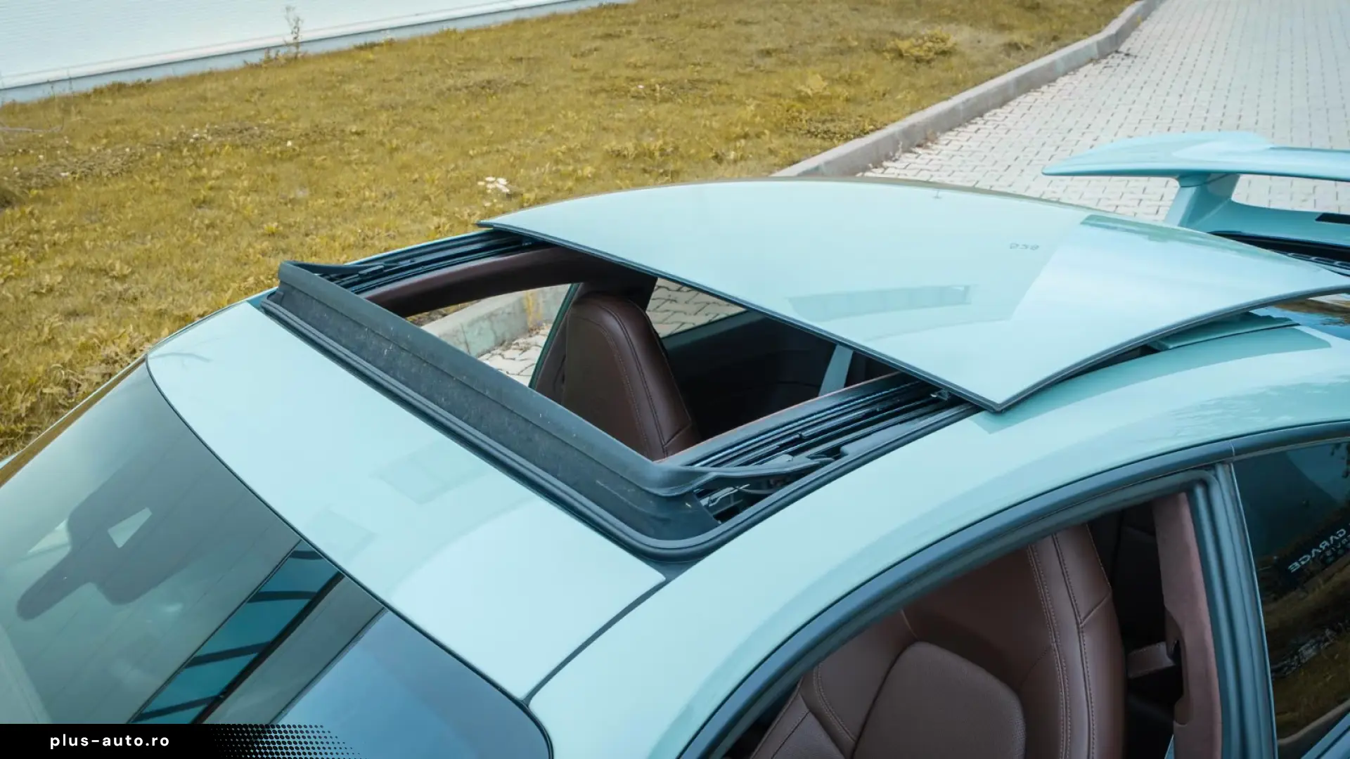 Porsche 911 Carrera 4 GTS T-Hybrid
