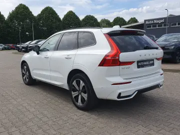 VOLVO XC60 Recharge T6 R-Design  PANO Distronic Autom.