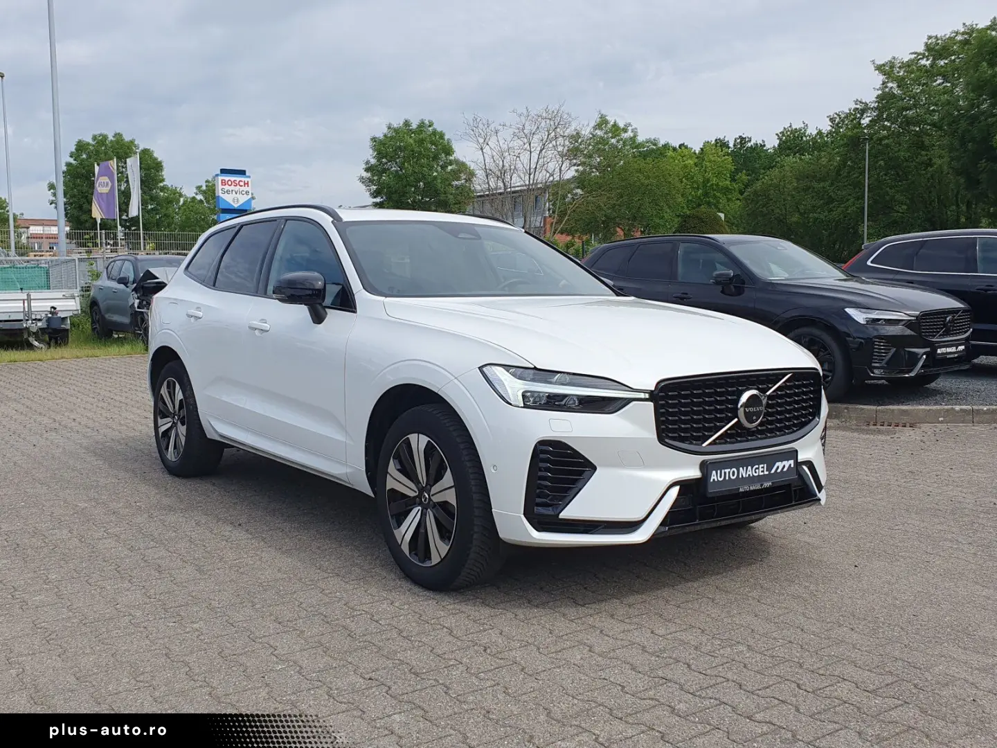 VOLVO XC60 Recharge T6 R-Design  PANO Distronic Autom.