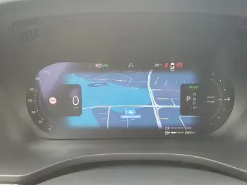 VOLVO XC60 Recharge T6 R-Design  PANO Distronic Autom.