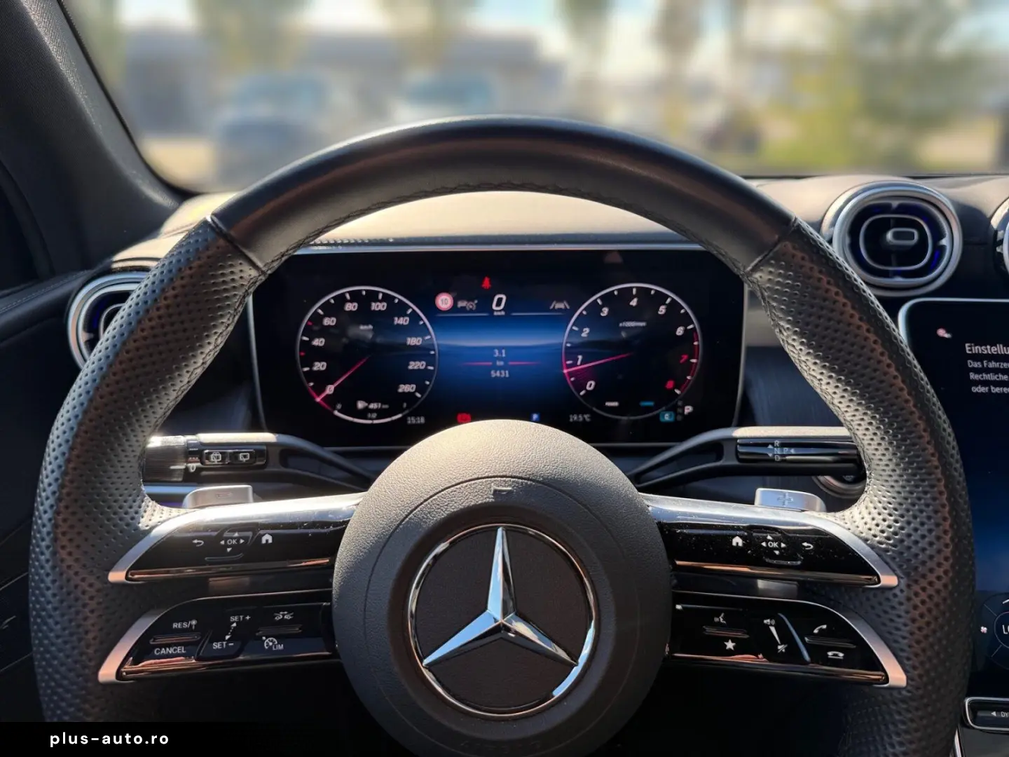 MERCEDES-BENZ GLC 200 4M   AMG DISTR MEMORY MASSAGE 360  AHK