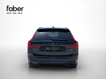 VOLVO XC60 B4 Diesel AWD Plus Dark