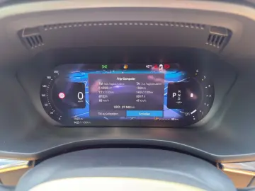 VOLVO XC60 B4 Diesel AWD Plus Dark