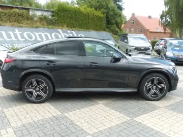MERCEDES-BENZ GLC 200 4Matic Coupé AMG Night Pano Distronic