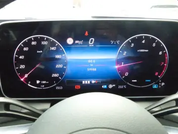 MERCEDES-BENZ GLC 200 4Matic Coupé AMG Night Pano Distronic