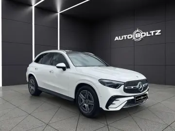 MERCEDES-BENZ GLC 200 4M AMG Premium Sitzklima Massa…