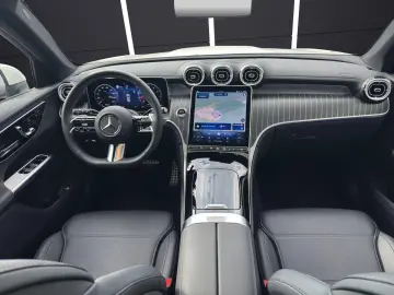 MERCEDES-BENZ GLC 200 4M AMG Premium Sitzklima Massa…