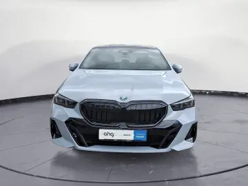 BMW 550e xDrive M Sportpaket Panorama Komfortzugang