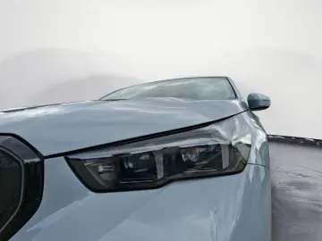 BMW 550e xDrive M Sportpaket Panorama Komfortzugang