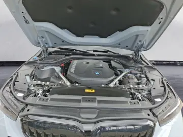 BMW 550e xDrive M Sportpaket Panorama Komfortzugang