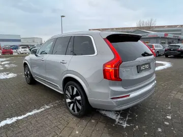 VOLVO XC90 T8 AWD Ultra Bright High- End Ausstattung