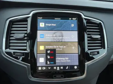 VOLVO XC90 T8 AWD Ultra Bright High- End Ausstattung