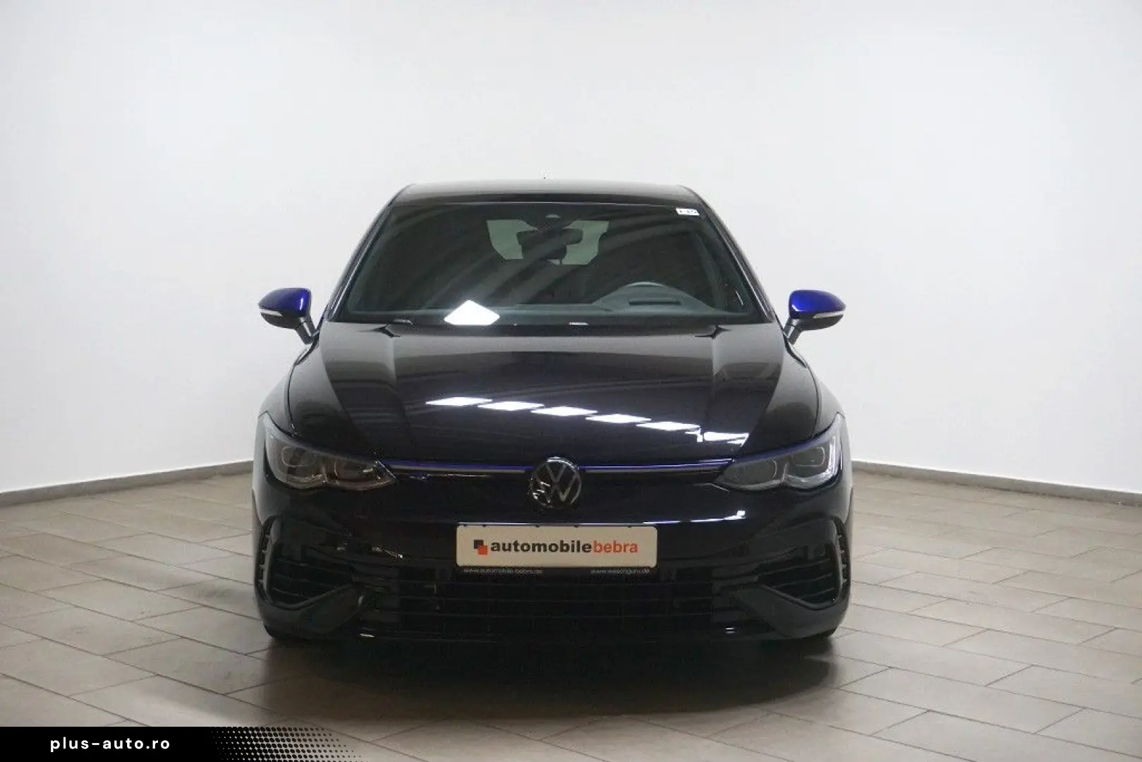 VW Golf 8 2.0TSI DSG R  20years  4M Pano Akrapovic
