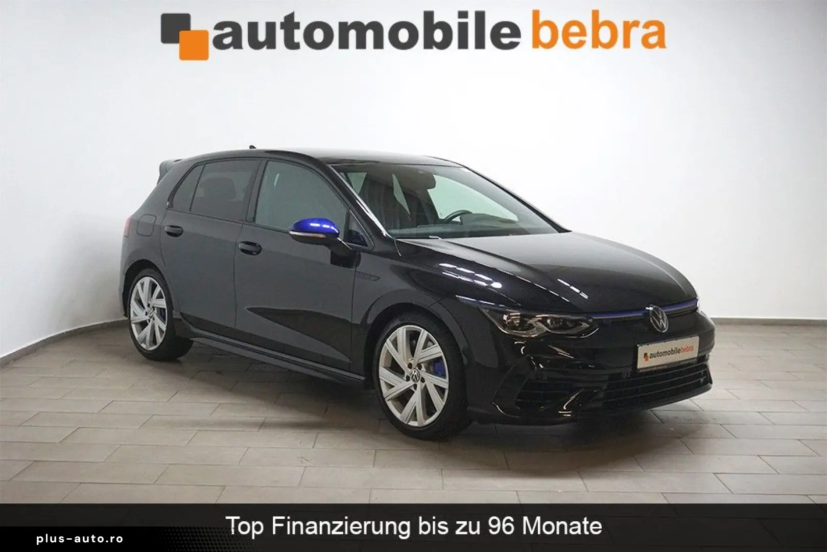 VW Golf 8 2.0TSI DSG R  20years  4M Pano Akrapovic