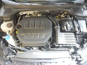 VW Golf 8 2.0TSI DSG R  20years  4M Pano Akrapovic