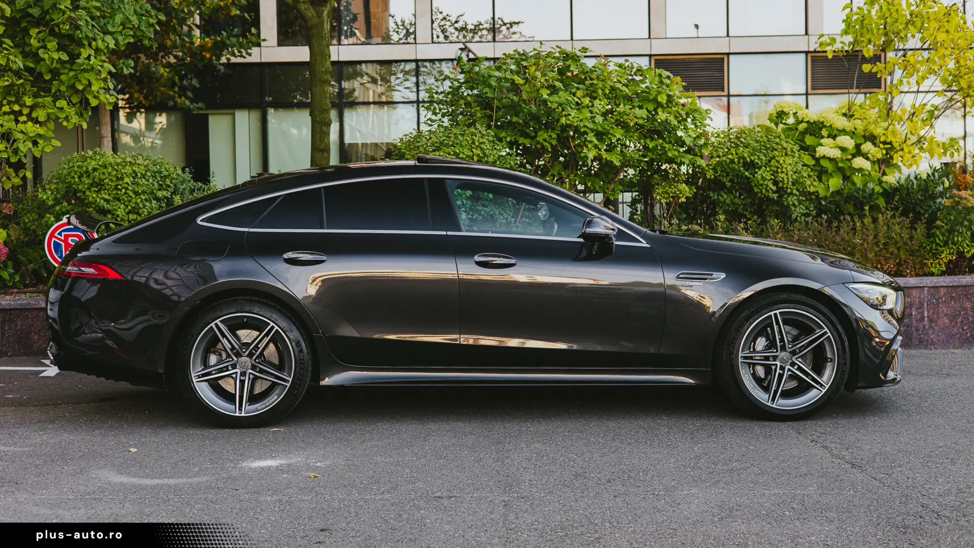 Mercedes-Benz AMG GT 4-door Coupe 53 4Matic