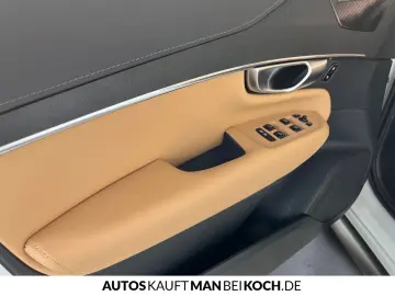 VOLVO XC90 B5 B AWD Ultimate Bright HIGH END