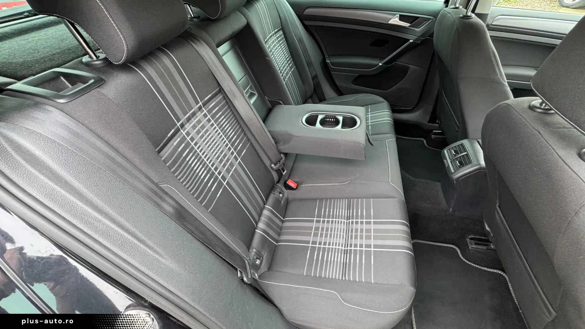Volkswagen Golf VII