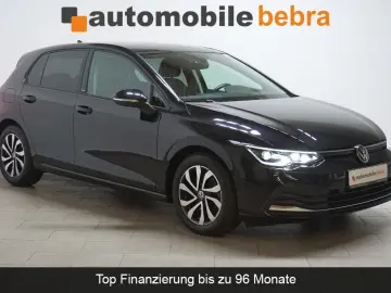 VW Golf 8 2.0TDI DSG Active Virtual AHK Pano Navi