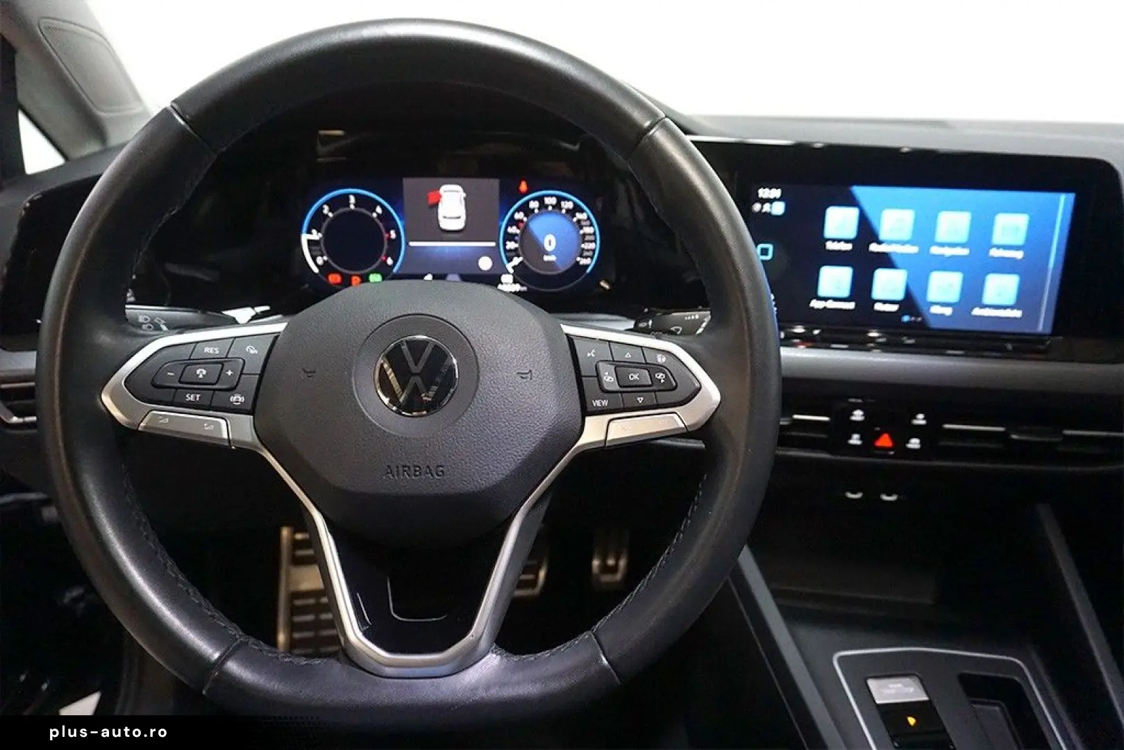 VOLKSWAGEN Golf 2022 — imagine 4