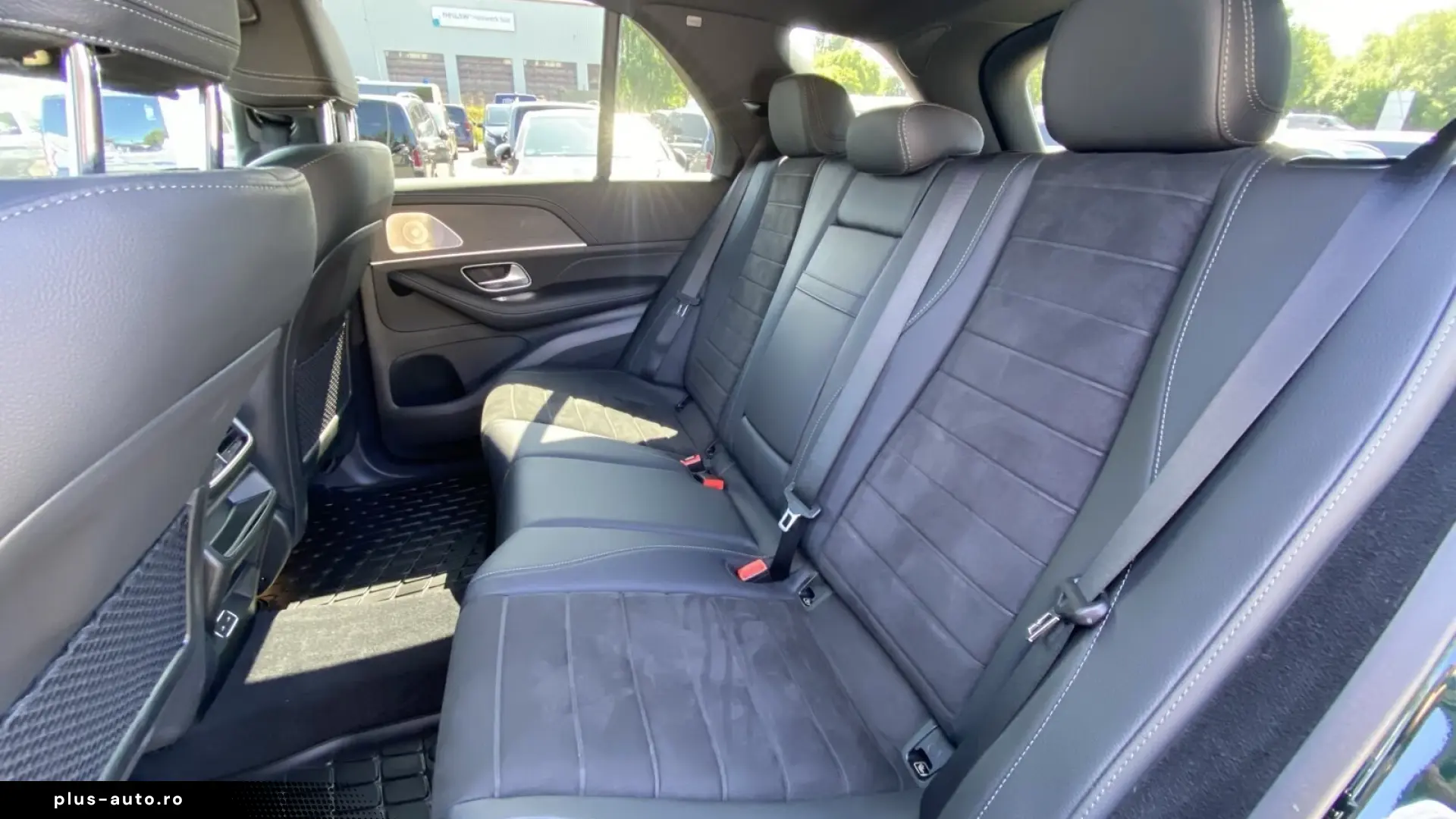 MERCEDES-BENZ GLE 2024 — imagine 12